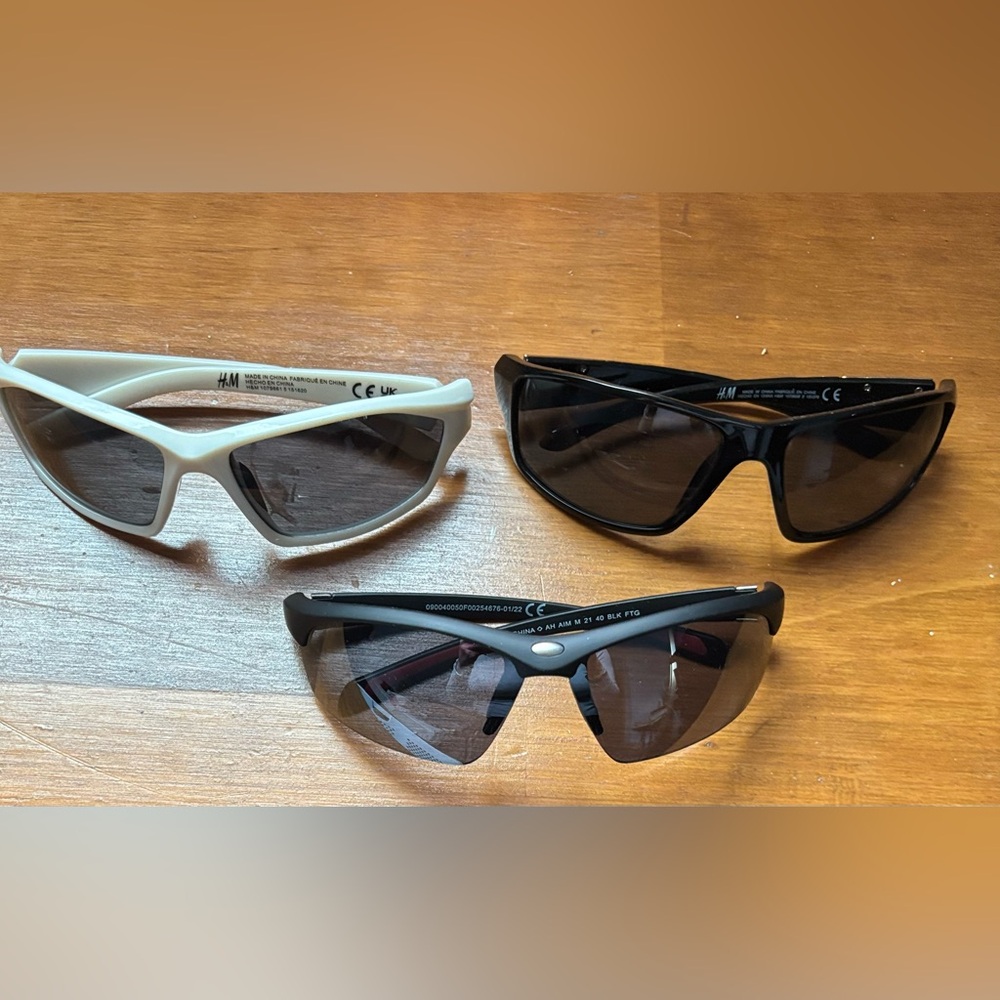 Sunglasses Set - Black and White